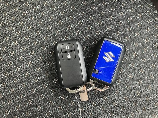 リモコンキーです！予備キーも1本付いてます！
