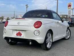 この車輛についてのお問い合わせは⇒カーチス枚方販売センター：0120-14-3590まで♪お待ちしております！！