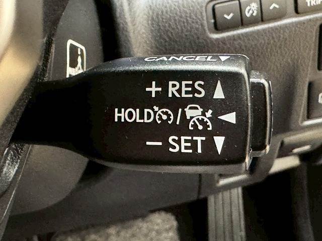 【レーダークルーズコントロール】装備で高速道路の運転も楽々です！
