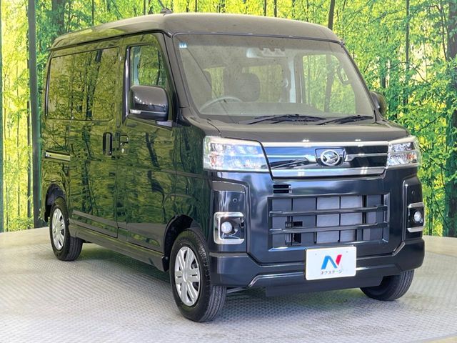 大好評のボディコーティング「弾スプラッシュコート」もご納車までに施工可能。通常のガラスコートと異なる、耐久年数6年の無機質ガラスコーティングが、ボディをキレイな状態に保ってくれます。