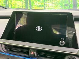 【8インチ　ディスプレイオーディオ】大画面のディスプレイはAppleCarPlayやAndroidAutoが利用可能。大きな画面でスマホナビアプリ等が利用いただけます♪