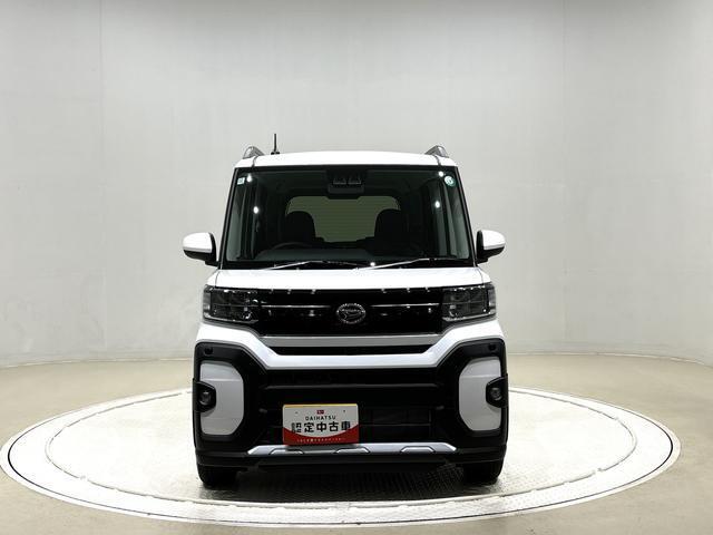 【当社専門スタッフがキレイにしてます】ダイハツ広島では展示前に当社中古車センターにてクリーニング！店舗でも定期的に洗車♪品質には自信があります！お気軽にご来店下さい