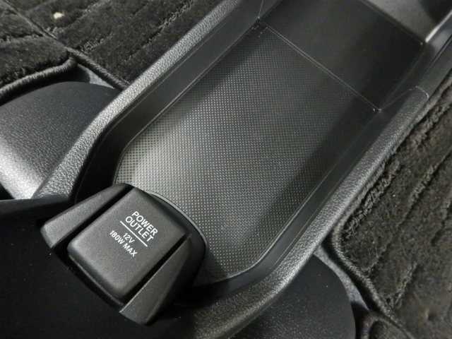 自社整備工場・板金工場完備☆国家資格取得済み整備士多数在籍しております！アフターサポートもお任せ下さい！