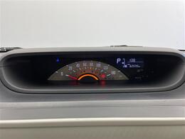 【スピードメーター】メーターがシンプルで見やすく運転しやすいですね！