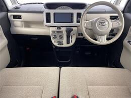 【インパネ全体】全方位で視界が広く、高い目線で運転もしやすいです！