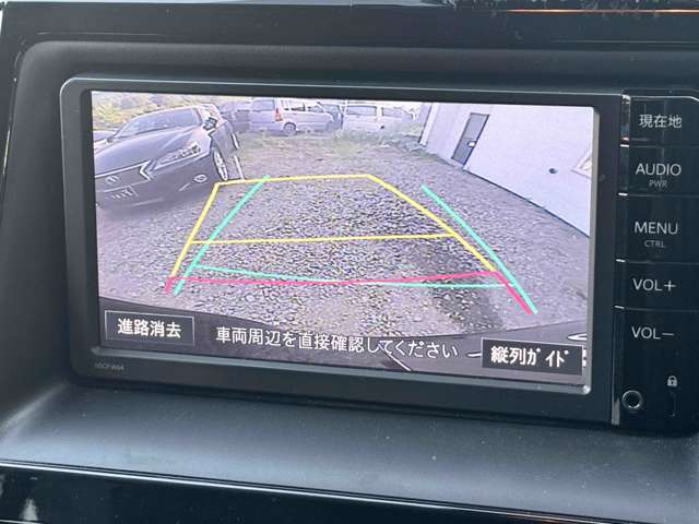 当店の住所は、札幌市南区北ノ沢1727-16となります。信号交差点角の青い倉庫と白い建物が目印です。