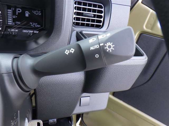あなたの愛車を売りたい時もトヨタのお店にお越し下さい。あなたの愛車を、トヨタ車に限らず全メーカー高価買取りいたします。まずは、お気軽に査定をお申し付け下さい。