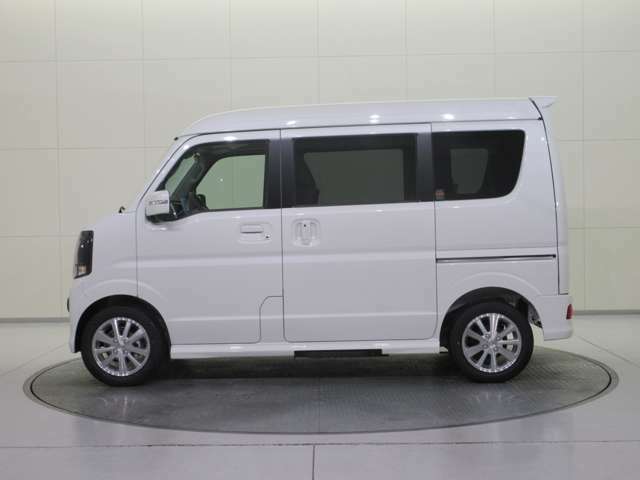 このお車については、CHU　BASE岡山・TEL0120-560567までお問い合わせください。