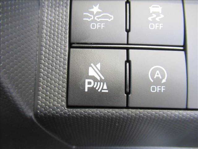 【コーナーセンサー】前方等に障害物があった際に音でお知らせしてくれるので障害物等にぶつかるリスクを軽減してくれます。