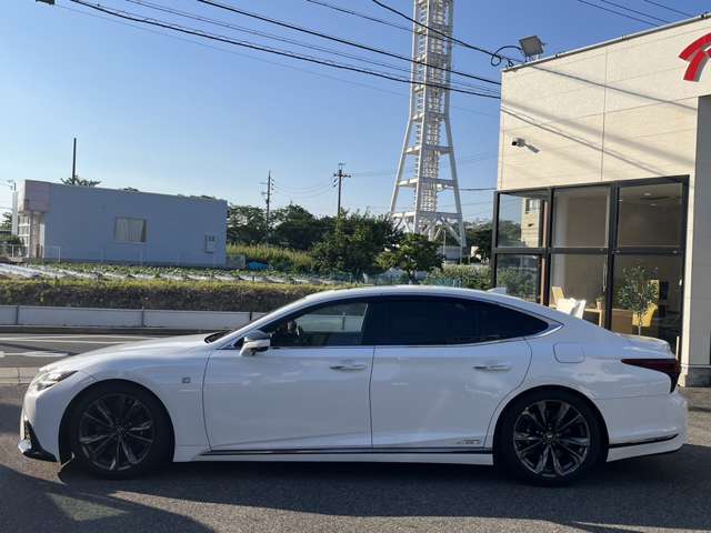 当店のお車をご覧いただきましてありがとうございます。お車についてのご質問やお見積りのご依頼、ご購入にあたってのご相談などお気軽にお問い合わせ下さい！
