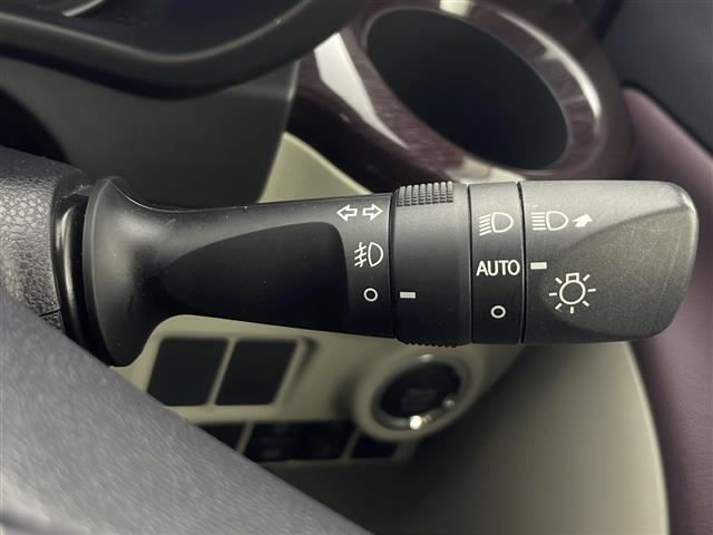 【運転席操作部】快適なドライブを楽しむための機能が装備されています！運転席から触れるので、使いやすいです！除菌プランいれていただくと、さらに清潔で安心していただけます！