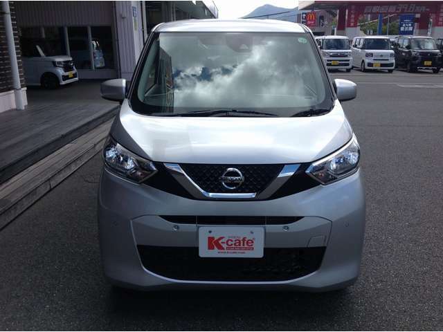 ケイカフェはオールメーカーのお車を取り揃えておりますので、1度のご来場でオールメーカーのお車を実際に見て比べていただくことが出来ます。試乗車も多数ご用意しておりますので、楽しく乗り比べしましょう！