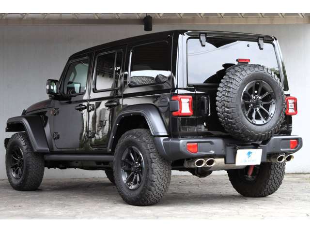 当社は今までにも多数のJEEPのカスタム実績もございます。その他、お客様が追加でご希望されるカスタムがございましたらお気軽にご相談くださいませ。