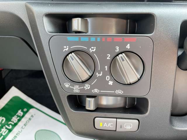 ご希望によりオプションパーツ等のご購入、及び取り付けが可能です。その他にも持ち込みパーツなどの取付にも対応しております！！あなたのお車を素敵にドレスアップするお手伝いをいたします。お気軽にどうぞ！！