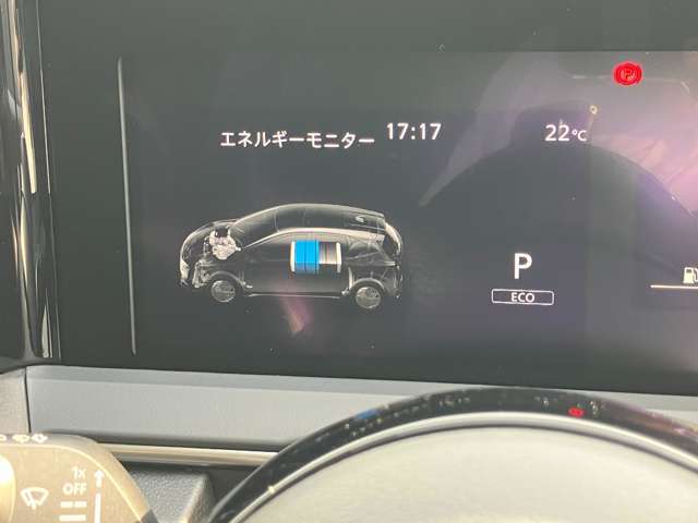 アドバンスドドライブアシストディスプレイ（7インチカラーディスプレイ）が装備されています。車両状態の表示や安全装備の確認・設定変更が行えます。