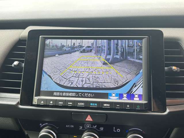 バックカメラ★駐車も安心★