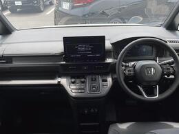 【インパネ全体】全方位で視界が広く、高い目線で運転もしやすいです！◆乗って触って体感してみてください！！当社車両は試乗可能です！お気軽にスタッフまでご相談ください！