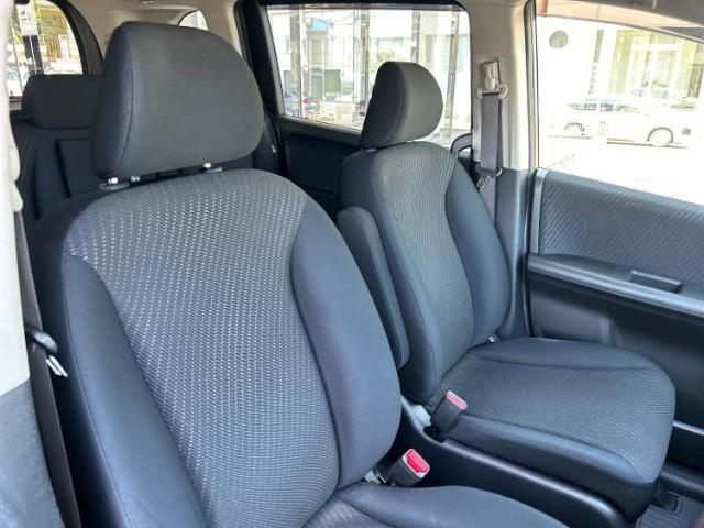 「この車の写真をもっと見たい」「状態が気になる」「この装備はついている？」どんな小さな疑問でもお気軽にお問い合わせください！