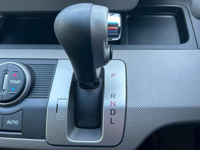 お車に合わせて無料保証以外にも、保証範囲、期間、距離を拡充させた有料保証もご用意しております！中古車の購入が初めてで不安・・・というお客様もご安心ください！