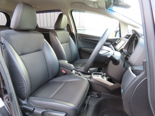 運転席の高さを変更できるので、体格に合わせた位置で運転できます！