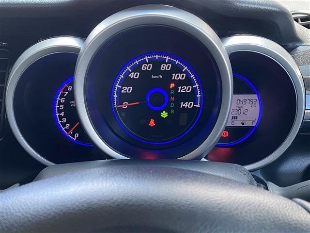 当店のお車をご覧いただきましてありがとうございます。お車についてのご質問やお見積りのご依頼、ご購入にあたってのご相談などは無料電話(0078-6002-312860)にお気軽にお問い合わせ下さい！