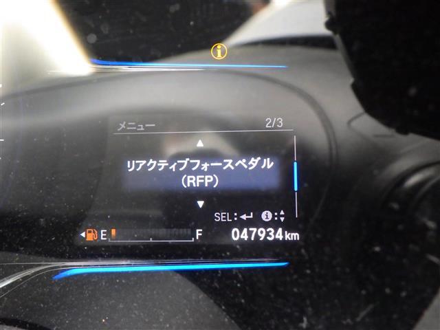 【スピードメーター】メーターがシンプルで見やすく運転しやすいですね！