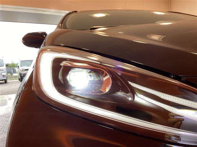 ■□■□■ 万が一のキズヘコミも迅速に対応いたします！！ 自社鈑金工場を持っているので、自社で修理いたします！！ 仲介料がかからないので安いんです！！ ■□■□■