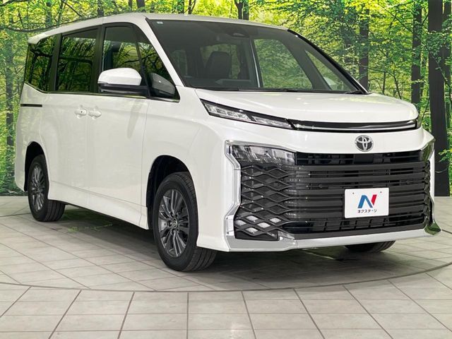 大好評のボディコーティング「弾スプラッシュコート」もご納車までに施工可能。通常のガラスコートと異なる、耐久年数6年の無機質ガラスコーティングが、ボディをキレイな状態に保ってくれます。