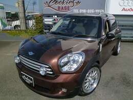 キセノンヘッドライトでレンズのクスミもありません！