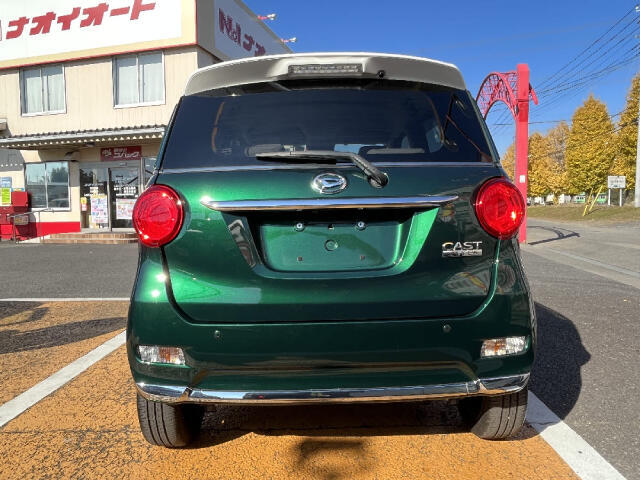 私達はお客様が楽しく、そして安全な車選びができますよう、分かりやすい情報開示を心がけております。価格の表示に関しては、支払総額を掲載する事で、初心者のお客様にも安心な情報をお届け致します。