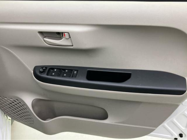 「この車の写真をもっと見たい」「状態が気になる」「この装備はついている？」どんな小さな疑問でもお気軽にお問い合わせください！