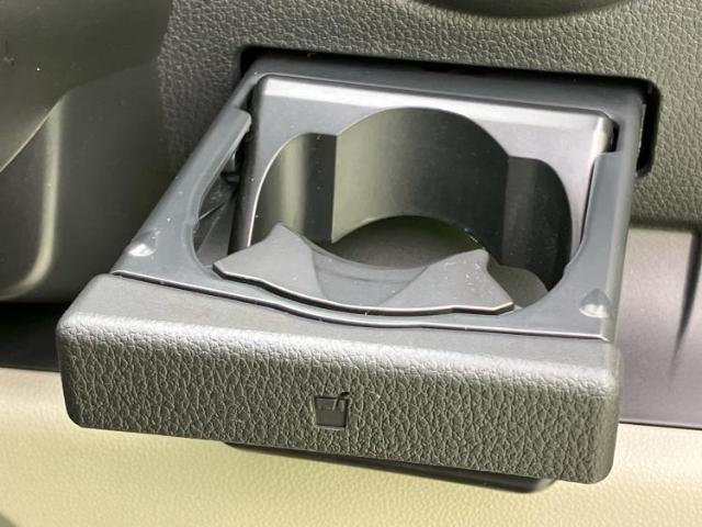 お車に合わせて無料保証以外にも、保証範囲、期間、距離を拡充させた有料保証もご用意しております！中古車の購入が初めてで不安・・・というお客様もご安心ください！