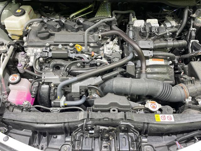 親切・丁寧な専門メカニックスタッフが応対！・車検・点検整備・事故等の修理などアフターサービスも安心。お車のカスタマイズもネクステージのサービススタッフまでご相談ください！