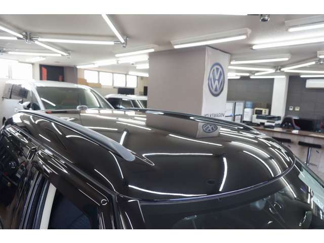 塗装の焼けや色褪せなど無く驚きの輝きを保っております。