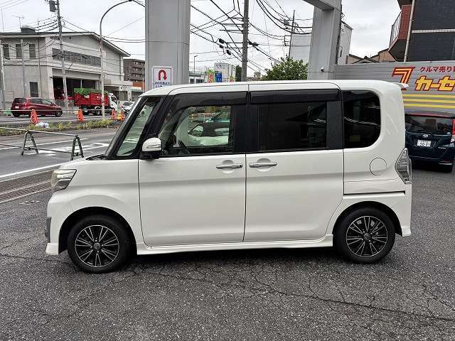 《《カーセブンの拘り》》☆カーセブンは全車ユーザー買取車！余分な中間マージンは発生しないので厳選良質車を魅力的な価格にてご提供致します。《フリーダイヤル》0120-844-866