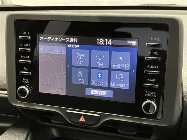 ブルートゥースに接続することにより、スマホに入ったお気に入りの音楽を車内で楽しむことができます♪あると本当に便利な機能になっています！