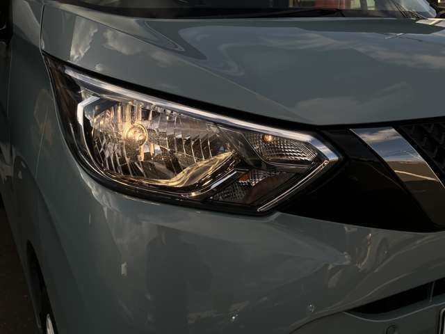 ハロゲンヘッドランプ！