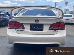 ナビゲーション・オーディオ・ETC取付、交換など各種オプション承ります。　詳しくはスタッフにお尋ねください。