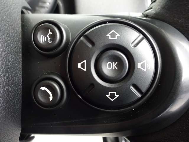 ●当社ではコーティング事業をおこなっております。コーティング施工済のお車は納車後も綺麗な状態を維持することが可能です。