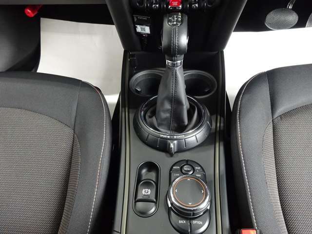 ●下取・買取も承っております。現在お乗りになられているお車についてもお気軽にご相談ください。