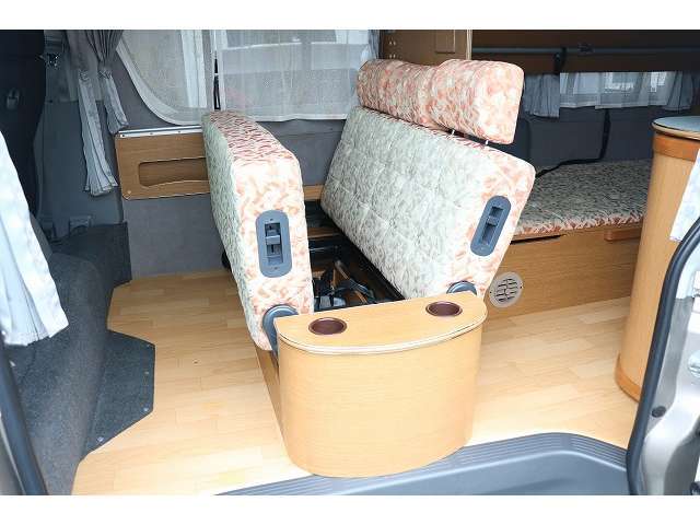 キャンピングカーは様々なボディータイプを取扱中！キャブコン バンコン 軽キャンパー フルコン バスコン キャンピングトレーラー トラキャン クラスA クラスB クラスC ポップアップルーフ ベイウインドウ