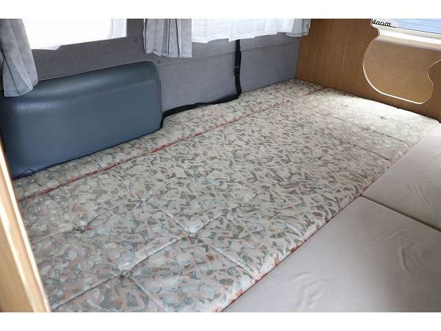 北は北海道～南は沖縄まで全国納車実績がございます！弊社提携の陸送会社がご自宅まで運びます！