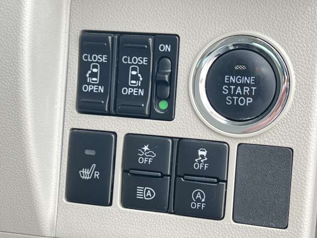 横滑り防止装置や運転席シートシーター装備。冬は安全快適に乗れます！