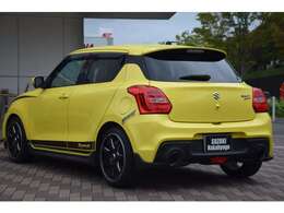 ●当店ではスマホにてInstantLiveによる中継型ライブ商談を取り入れております。スマホを介して動画にて車両をご覧いただきご来店いただく事の難しい遠方のお客様にも安心して購入頂けます。