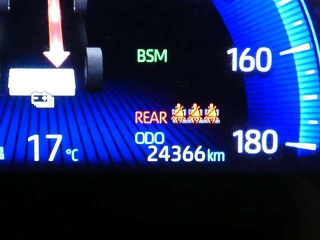 【走行距離】走行距離計の画像です。※撮影時の実走距離となります。車両の移動等により走行距離が進んでいる場合があります。