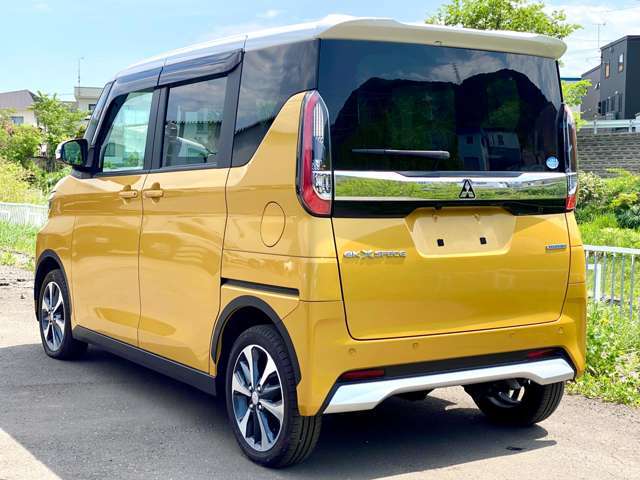 国交省の代わりに車検認定ができる「陸運局指定工場」の資格をもっており、熟練の整備士や国家資格を持った整備士が揃ってます！