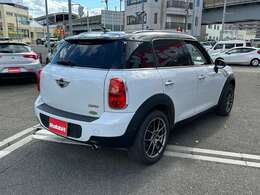 現車確認、ご来店ご希望のお客様はご予約頂くと、スムーズにご案内可能です。（商談中の可能性もございます。）