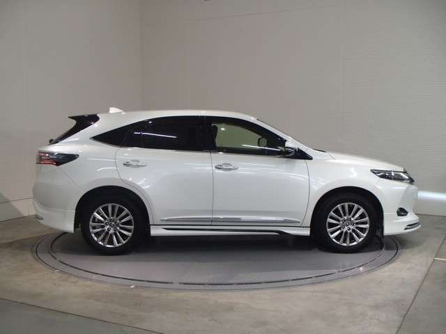 ゆったりとした空間を誇るロング使用！快適空間をご堪能いただけます。