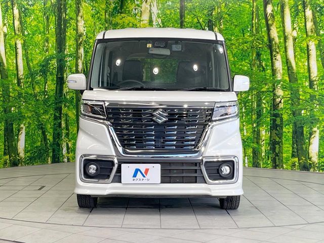 弊社では、全車『修復歴なし』のお車のみ取り扱っております。専任バイヤーによる厳選した仕入れの後、入庫後の車両チェックを行い、ネクステージが認定した高品質な中古車をご提供しております。