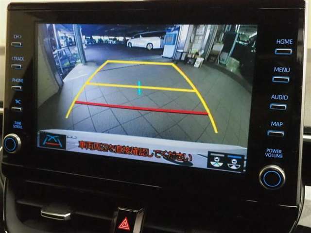 バックガイドモニターで、後方を確認しながら安心して駐車することができます。運転初心者も熟練者も必須の機能ですよ！